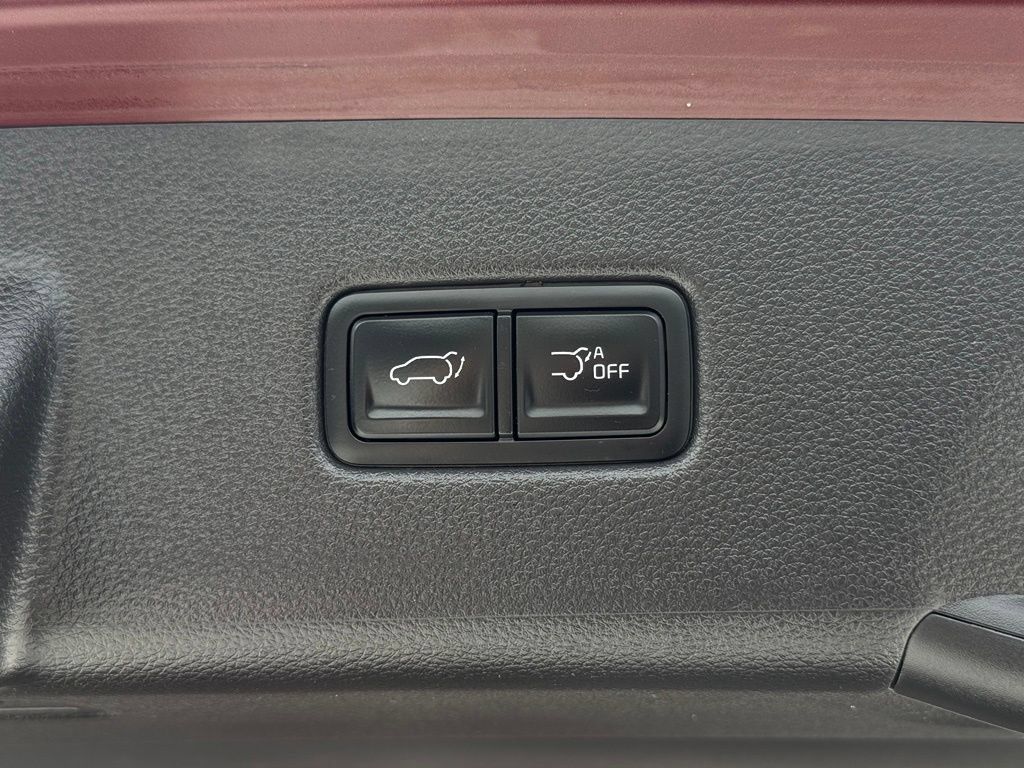 Used 2023 Kia Carnival SX Prestige FWD image 19