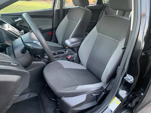 Used 2014 Ford Focus SE image 15