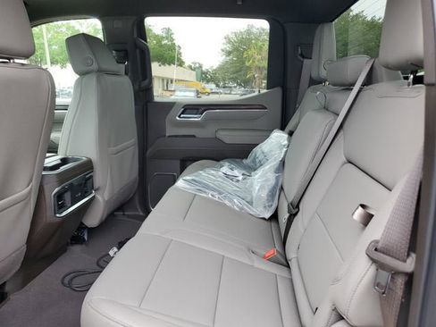 New 2026 GMC Sierra 1500 SLT w/ SLT Premium Package RWD image 12