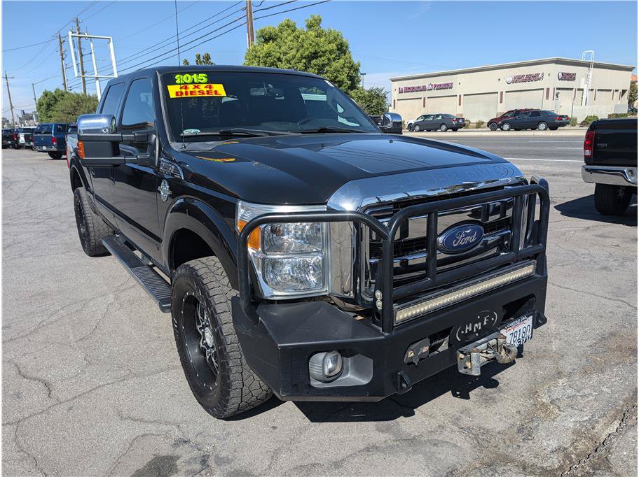 Used 2015 Ford F250 Lariat w/ Lariat Ultimate Package AWD/4WD image 3