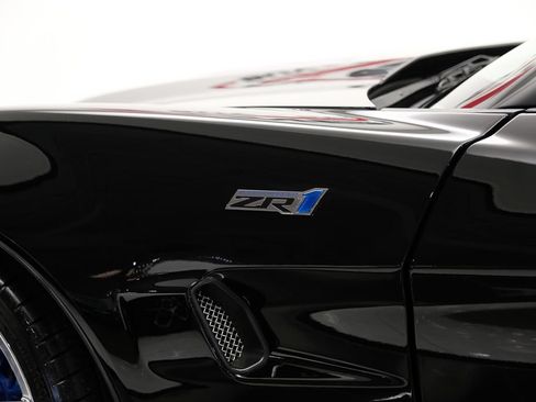 Used 2011 Chevrolet Corvette ZR1 w/ Preferred Equipment Group RWD image 54