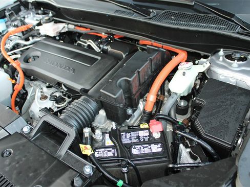 Certified 2025 Honda CR-V Sport image 35