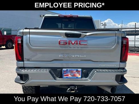 Used 2024 GMC Sierra 2500 Denali w/ Denali Reserve Package AWD/4WD image 3