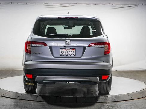 Used 2020 Honda Pilot EX image 5