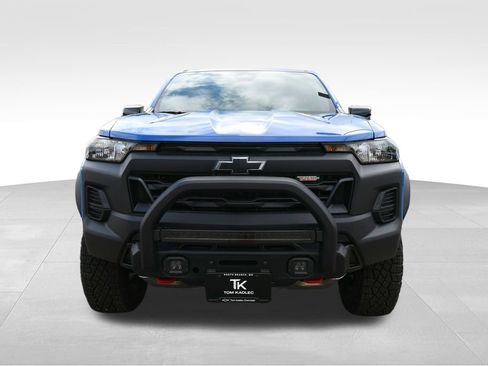 New 2026 Chevrolet Colorado Trail Boss w/ Off-Road Front Bumper Package AWD/4WD image 9