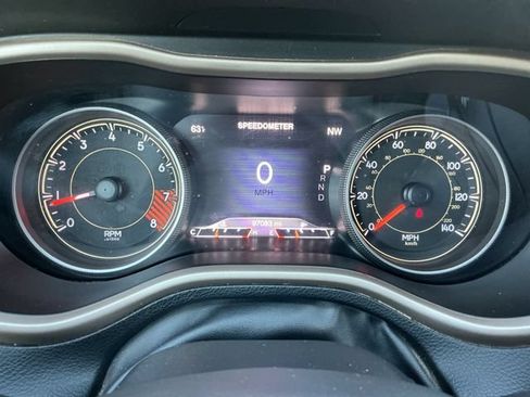 Used 2015 Jeep Cherokee Limited w/ Luxury Group AWD/4WD image 14