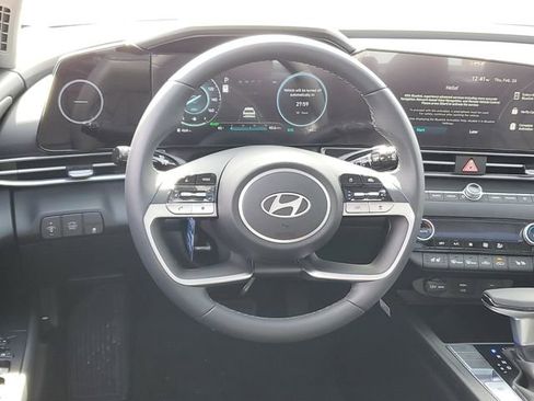 New 2026 Hyundai Elantra Limited FWD image 11