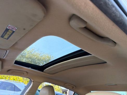 Used 2011 Honda Accord EX-L image 18