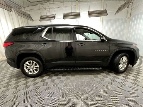 Used 2019 Chevrolet Traverse LT AWD/4WD image 21