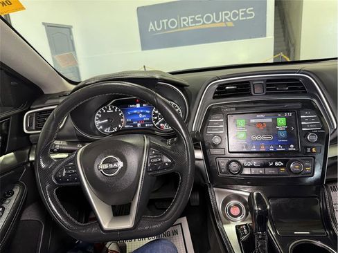 Used 2023 Nissan Maxima SV w/ Floor Mat Group image 40