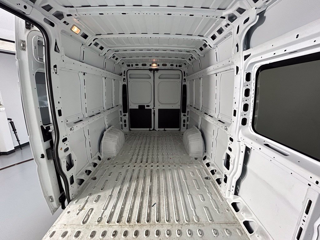 Used 2023 RAM ProMaster 3500 FWD image 13