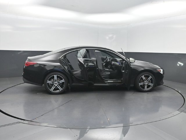 Used 2020 Mercedes-Benz CLA 250 w/ Premium Package image 26