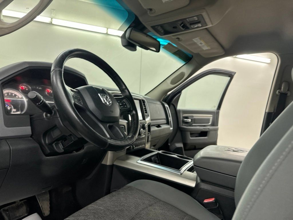 Used 2015 RAM 1500 Big Horn AWD/4WD image 32
