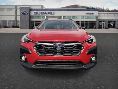 Used 2024 Subaru Crosstrek 2.0i Premium w/ Popular Package #4 AWD/4WD image 2