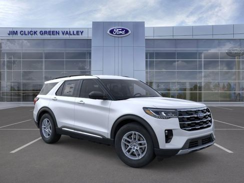 New 2025 Ford Explorer Active w/ Active Comfort Package image 7