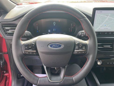 Used 2024 Ford Escape ST-Line w/ Tech Pack #1 AWD/4WD image 14