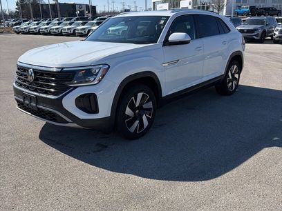 Certified 2025 Volkswagen Atlas Cross Sport SE w/ Panoramic Sunroof Package