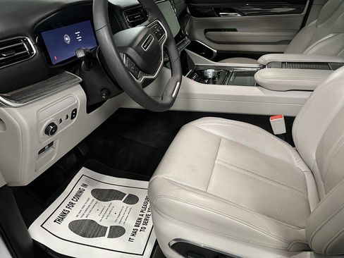 Used 2022 Jeep Wagoneer Series II image 22