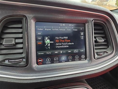 Used 2018 Dodge Challenger GT w/ GT Interior Package image 17