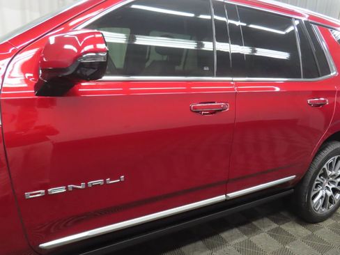 Used 2026 GMC Yukon Denali w/ Denali Reserve Package image 52