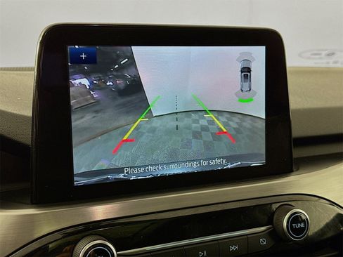 Used 2021 Ford Escape Titanium w/ Class II Trailer Tow Package image 11