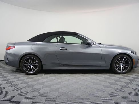 Certified 2025 BMW 430i Convertible RWD image 2