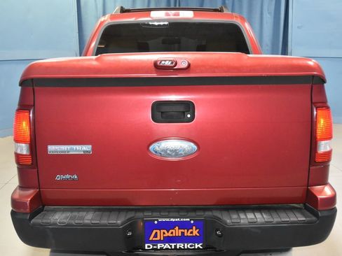 Used 2007 Ford Explorer Sport Trac XLT image 23