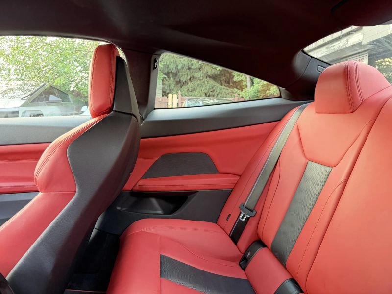 Used 2022 BMW M4 Competition w/ M Carbon Exterior Package RWD image 16