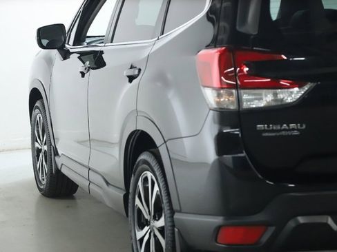 Certified 2022 Subaru Forester Limited image 45