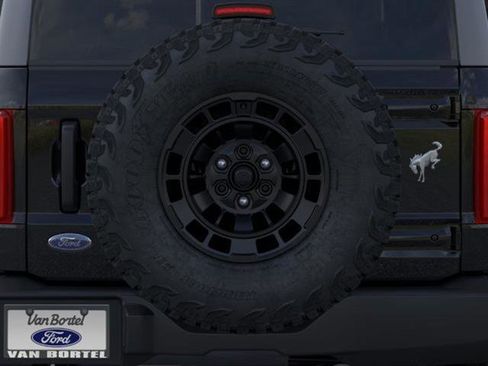 New 2026 Ford Bronco 2-Door w/ Sasquatch Package image 24