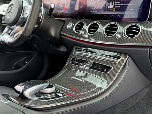 Used 2019 Mercedes-Benz E 63 AMG S image 28
