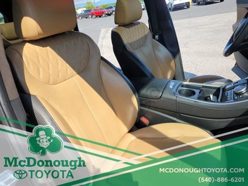 Used 2022 Hyundai Santa Fe Calligraphy AWD/4WD image 22