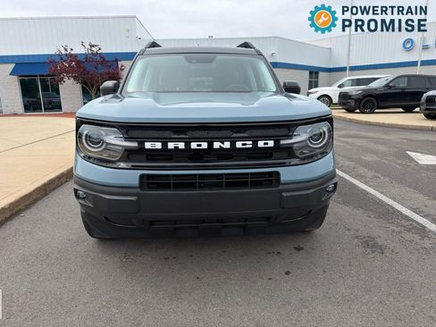 Used 2023 Ford Bronco Sport Outer Banks w/ Tech Package AWD/4WD image 2