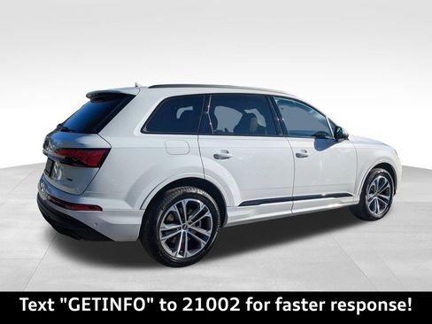 Certified 2025 Audi Q7 2.0T Premium w/ Convenience Plus Package image 2