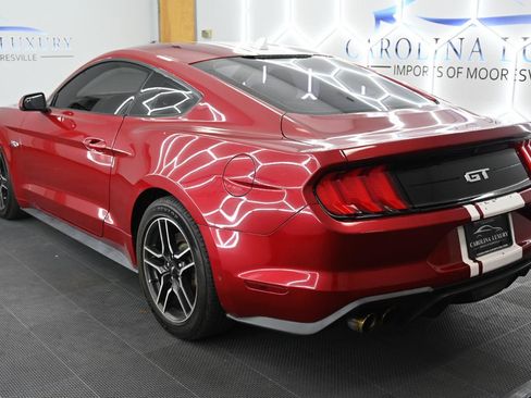 Used 2020 Ford Mustang GT image 2