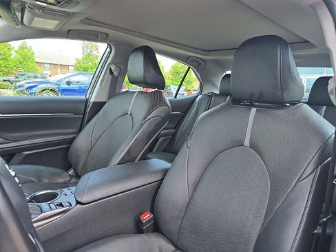 Used 2024 Toyota Camry XSE w/ Navigation Package FWD image 17