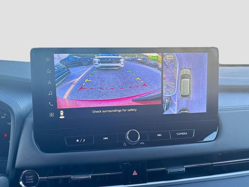 New 2026 Mitsubishi Outlander SE image 14