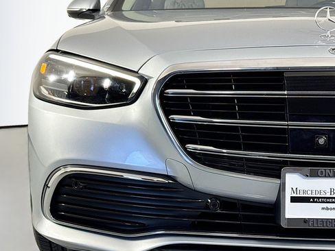 Certified 2023 Mercedes-Benz S 580e 4MATIC Sedan image 16