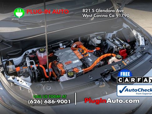 Used 2023 Chevrolet Bolt EUV LT w/ Convenience Package image 14