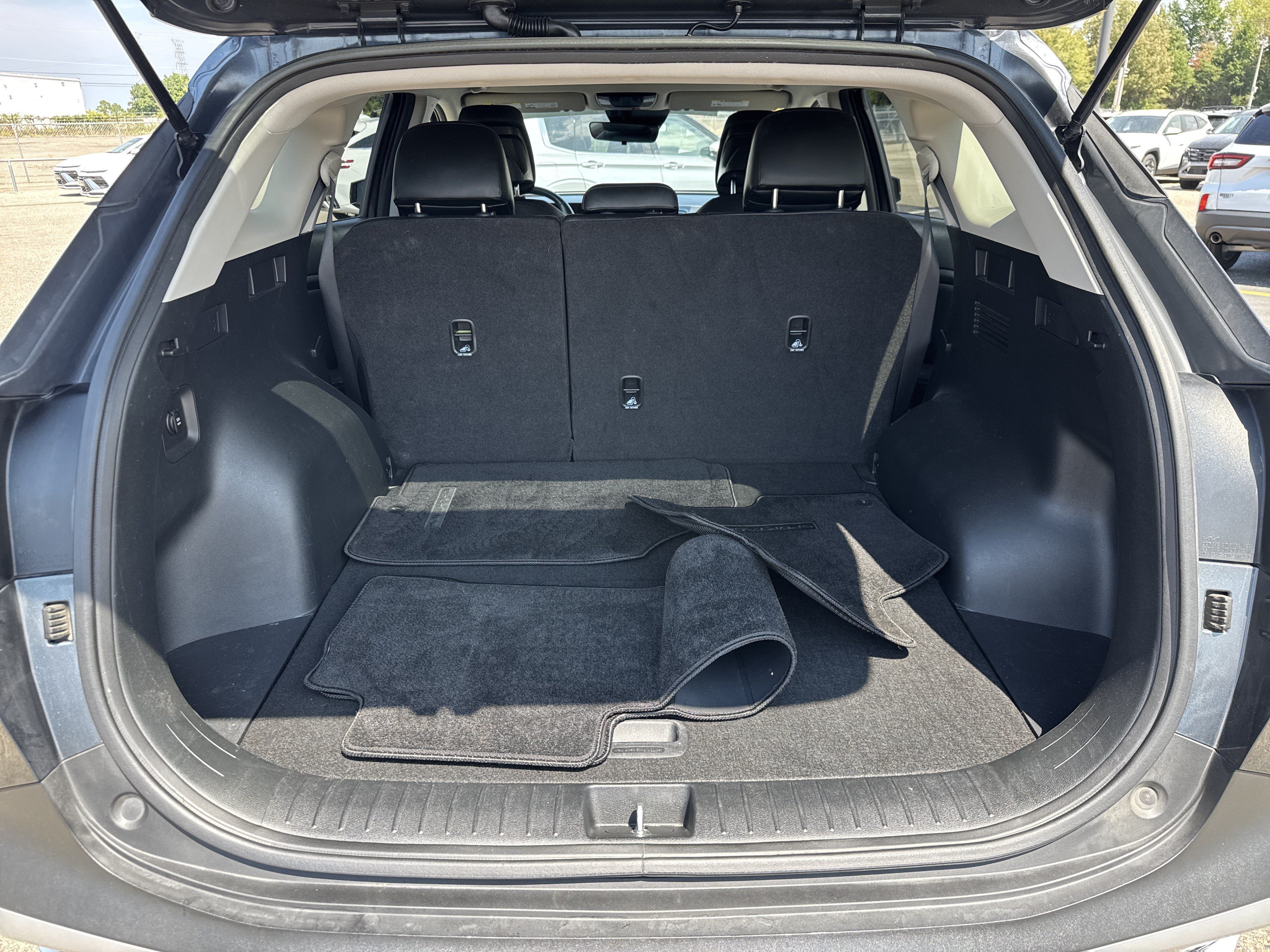Used 2023 Kia Sportage EX FWD image 8