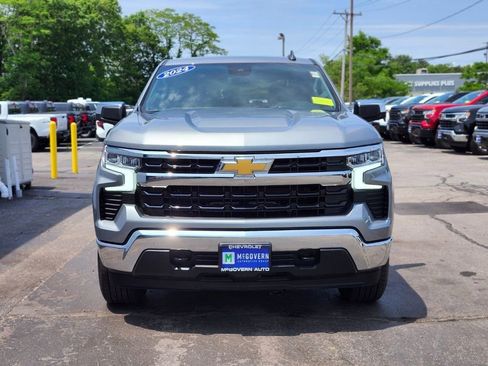 Used 2024 Chevrolet Silverado 1500 LT AWD/4WD image 8