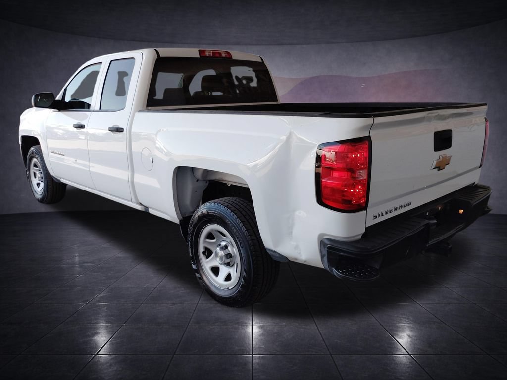 Used 2018 Chevrolet Silverado 1500 W/T w/ WT Convenience Package RWD image 3