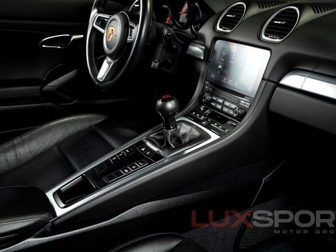 Used 2018 Porsche 718 Cayman S image 60