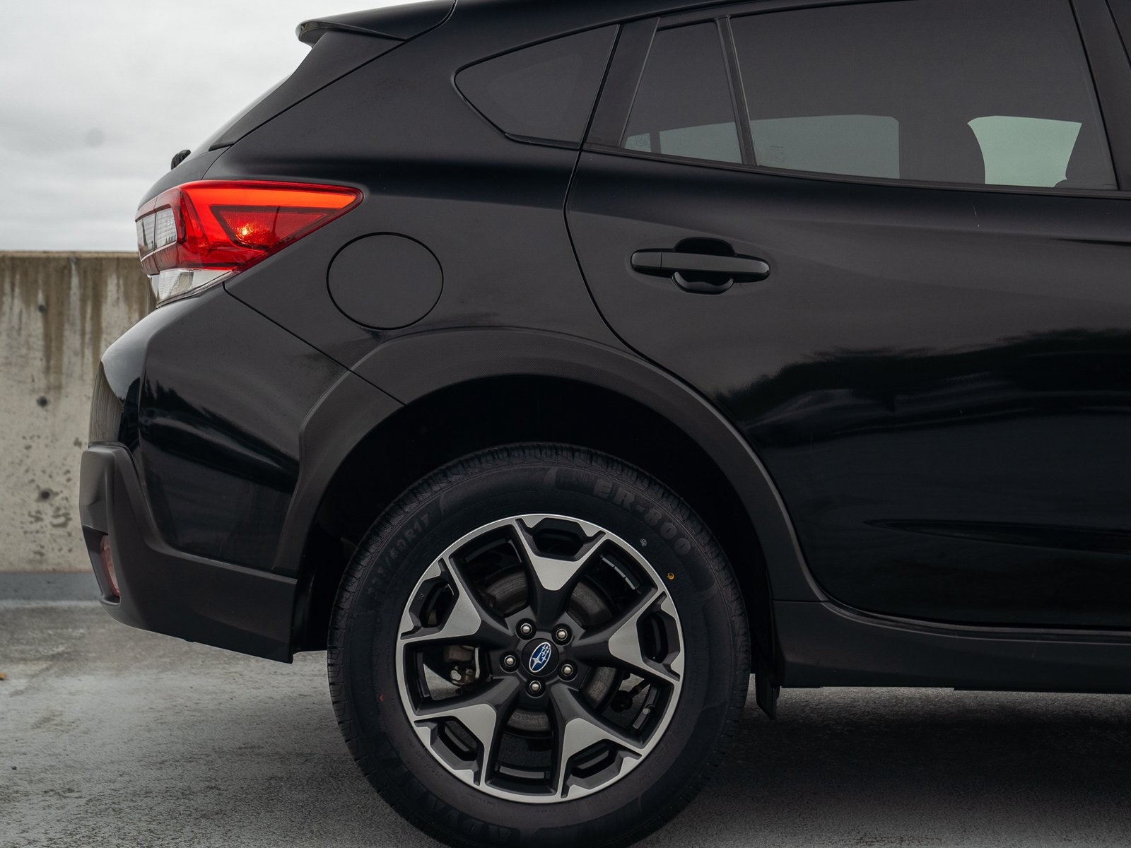 Used 2020 Subaru Crosstrek 2.0i Premium w/ Moonroof Package 2 AWD/4WD image 14