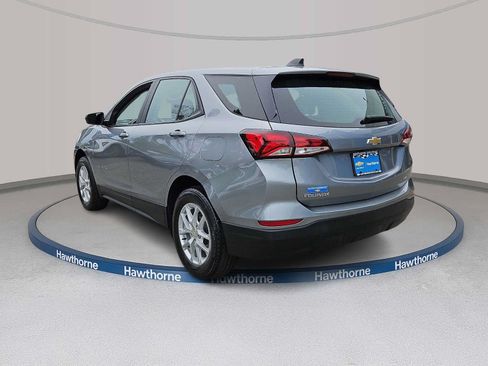Certified 2023 Chevrolet Equinox LS AWD/4WD image 4
