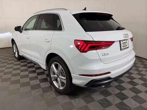 Used 2022 Audi Q3 2.0T Premium AWD/4WD image 3