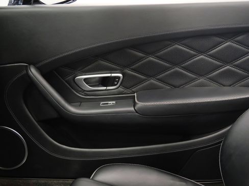 Used 2012 Bentley Continental GT image 35