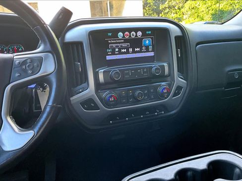 Used 2017 GMC Sierra 1500 SLT w/ SLT Premium Package AWD/4WD image 6