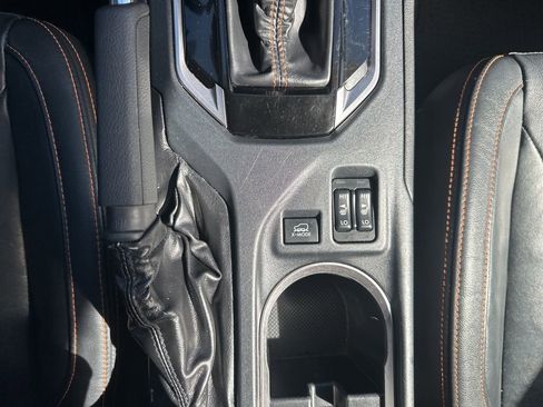 Used 2018 Subaru Crosstrek 2.0i Limited image 7