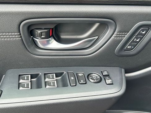 New 2026 Honda Pilot Touring image 9